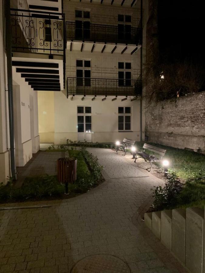 Luxury Panda Apartment In Old Town كراكوفيا المظهر الخارجي الصورة